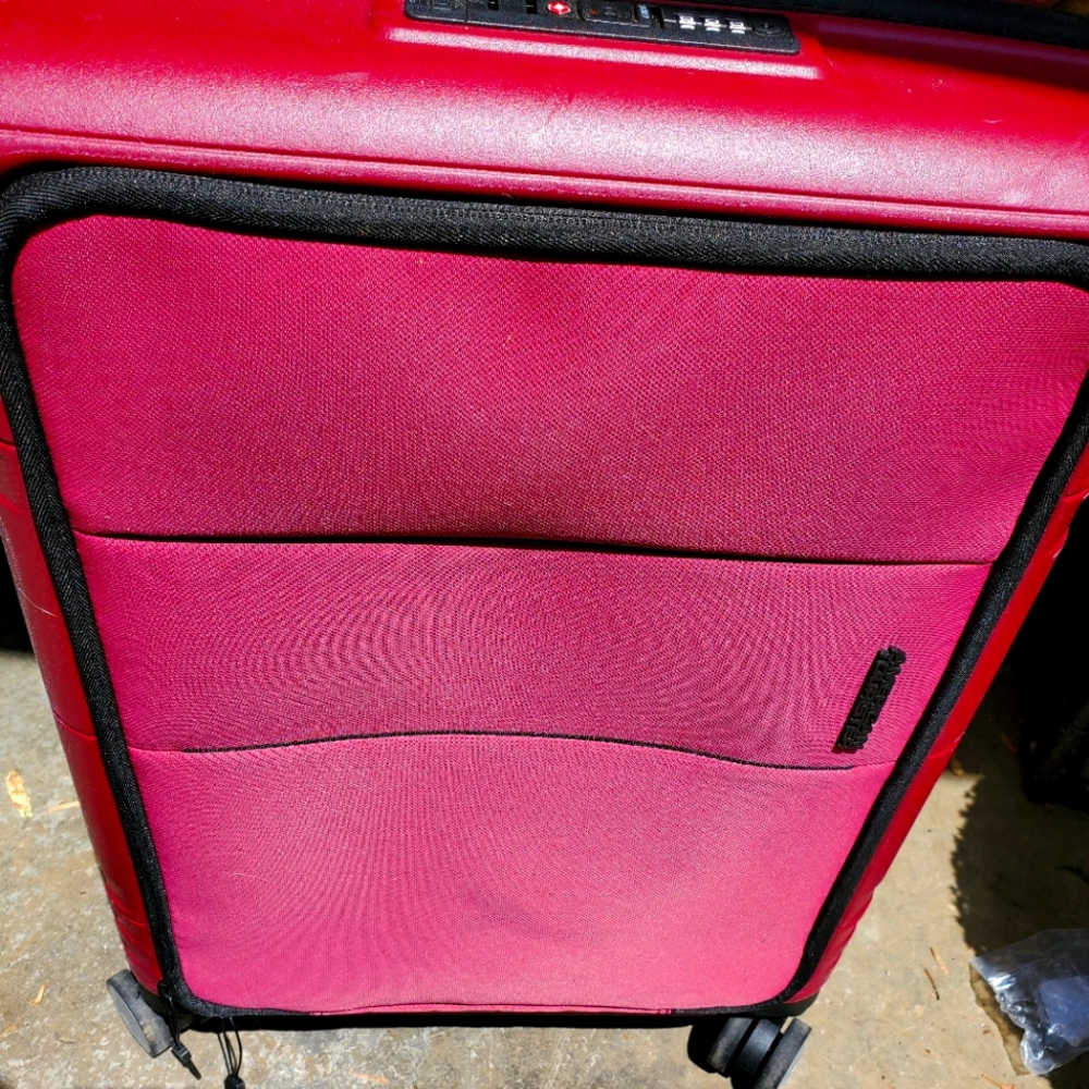 Cosmetics suitcase